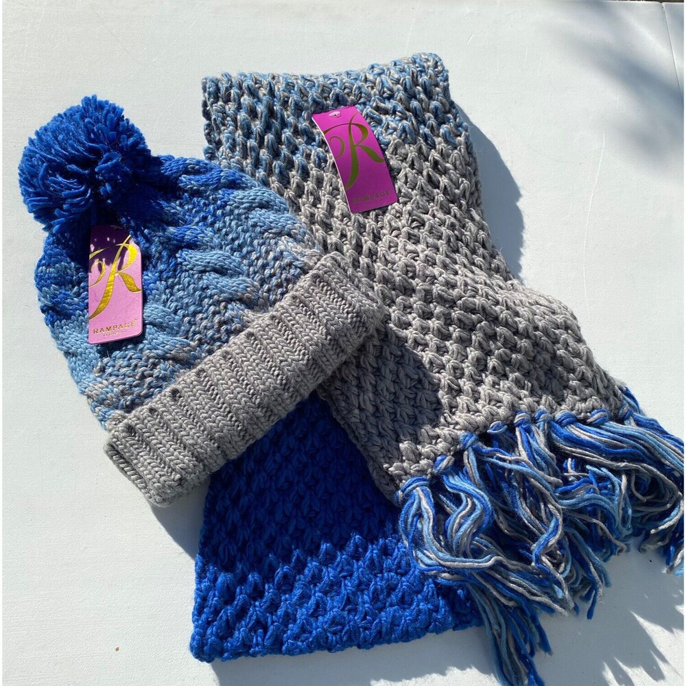 Rampage Womens 2 Piece Winter Hat And Scarf Set NWT Blue And Gray